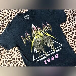 ✨Def Leppard Shirt✨